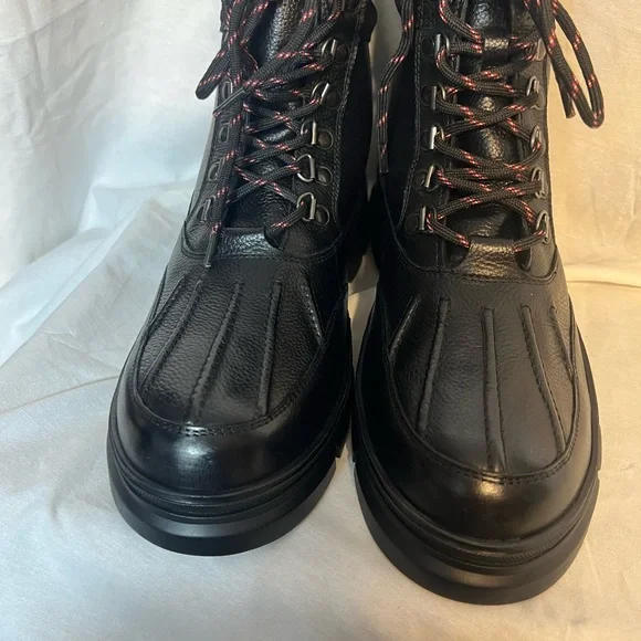 8093. Reserved Footwear New York Men display picture 1